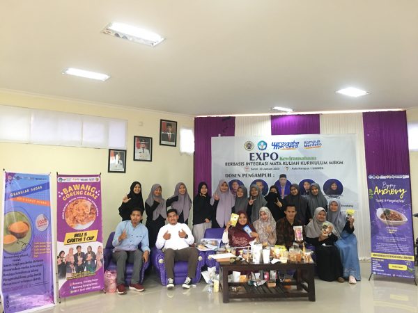 Kegiatan Expo Kewirausahaan: Mahasiswa Universitas Muhammadiyah enrekang Mulai Menjajal Dunia Bisnis