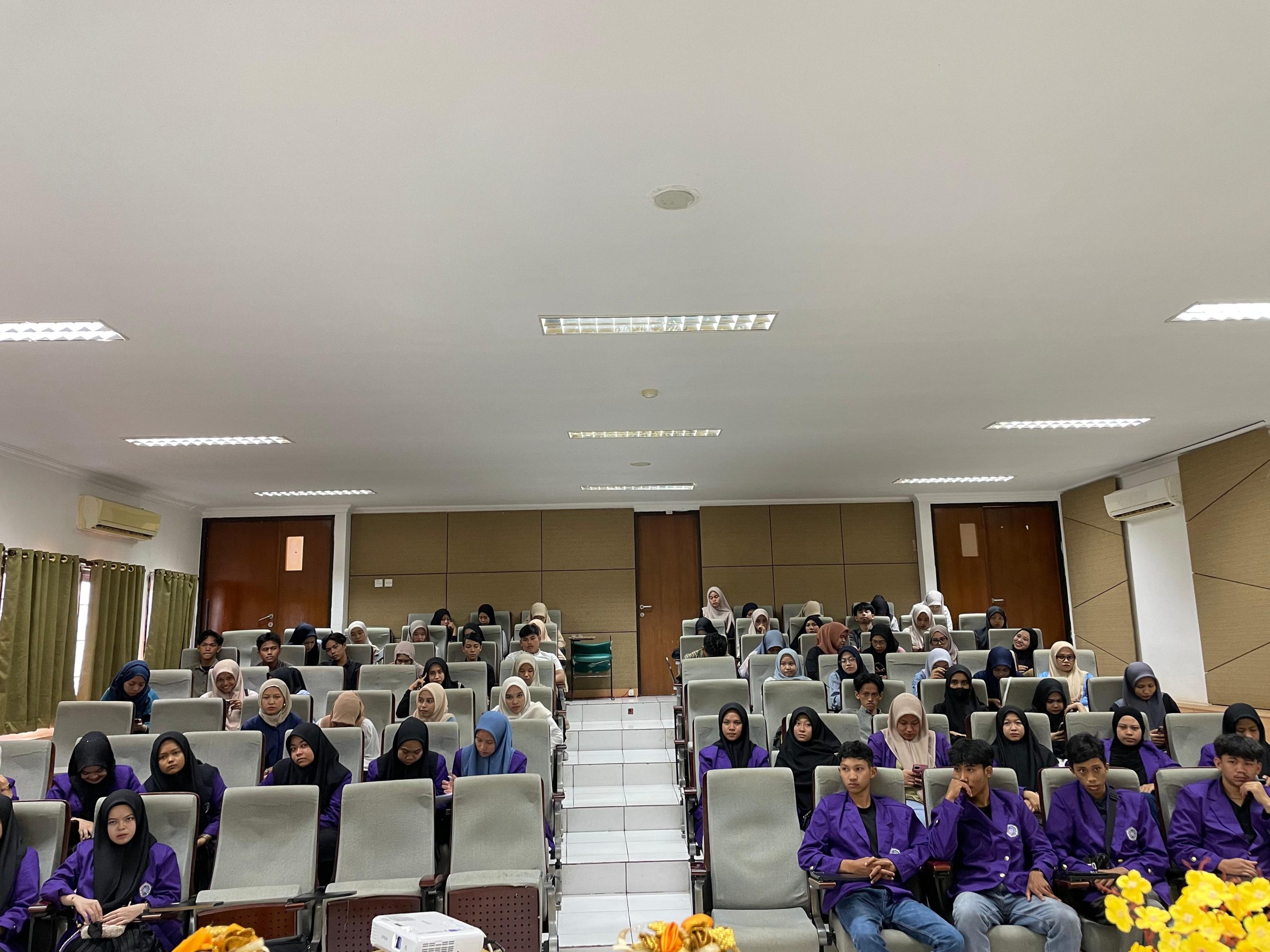 Mahasiswa PSI UNIMEN Visiting Lecturer dan Kuliah Tamu di UIN Alauddin Makassar
